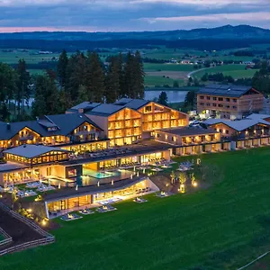 https://landhotel-panorama.com-bavaria.com